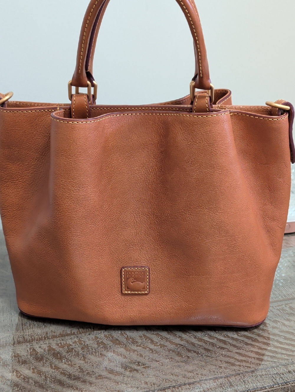 Dooney & Bourke Florentine Brenna